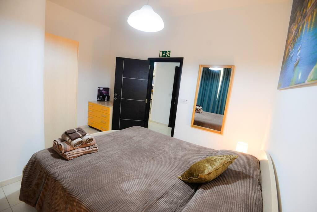 Seaside Xlendi Apartment Екстериор снимка